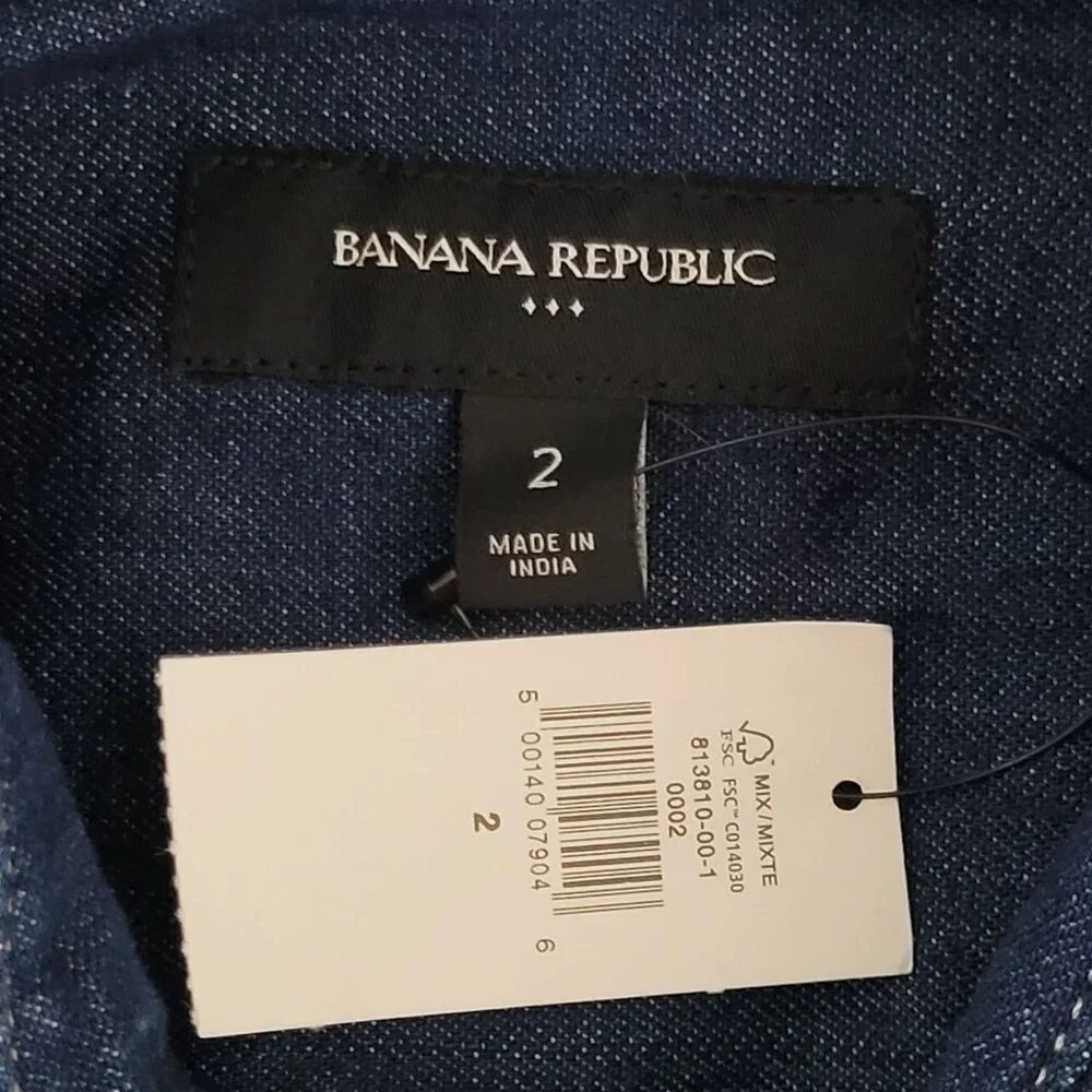 Banana Republic Denim Shirt Womens Size 2 Dark Blue Button Up Cotton NWT - Picture 4 of 5